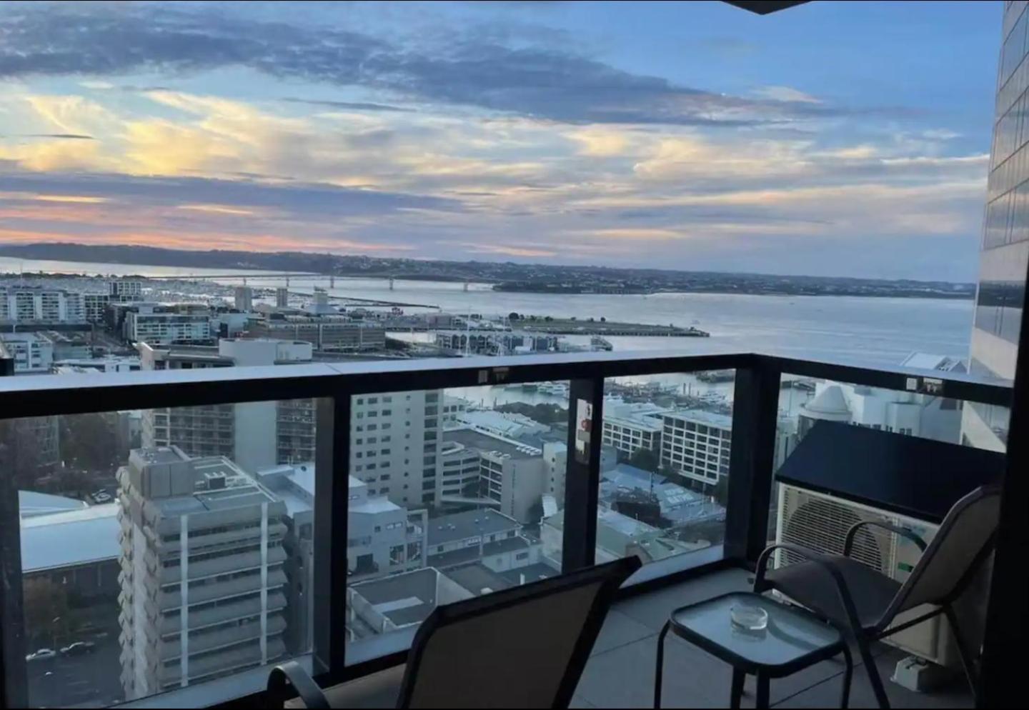 Magnificent Skytower, Sea, Habour View In Cbd Appartement Auckland Buitenkant foto
